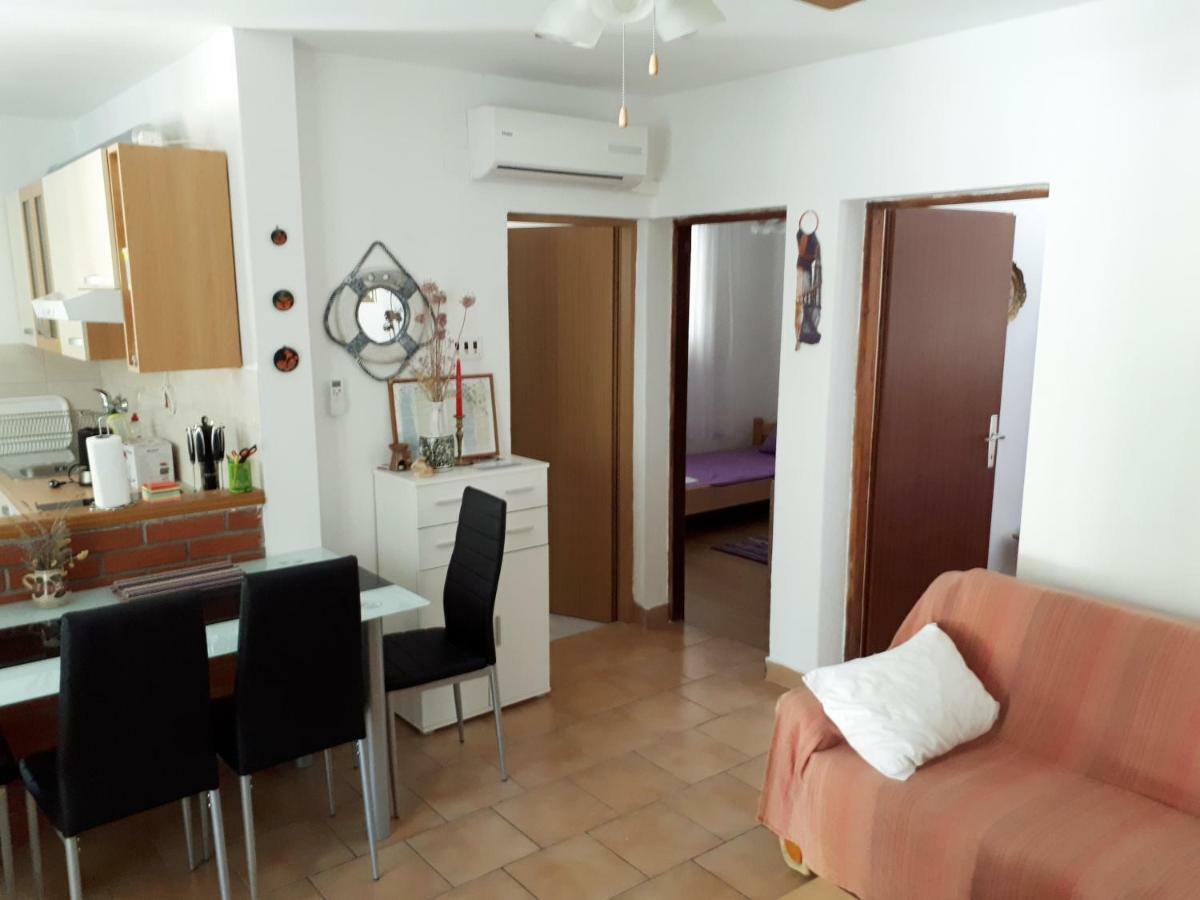 Apartman Fox Apartment Pirovac Luaran gambar
