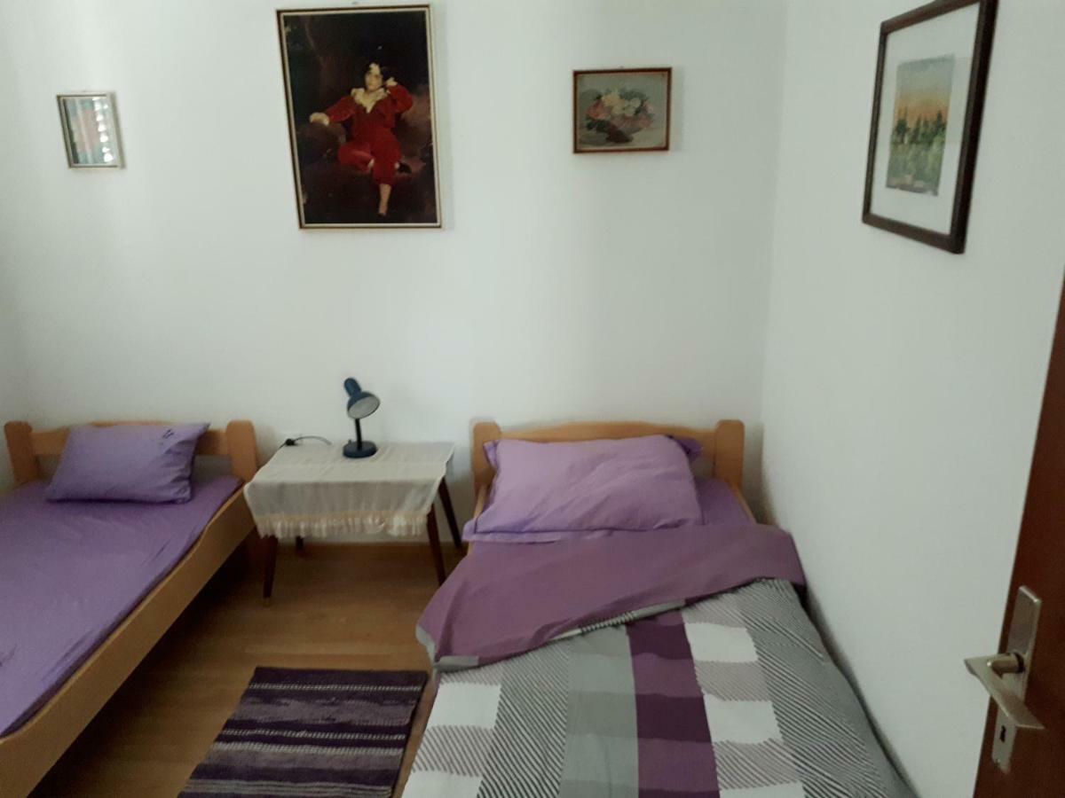 Apartman Fox Apartment Pirovac Luaran gambar