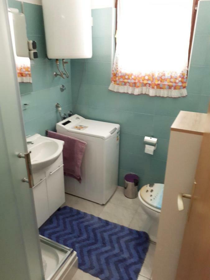 Apartman Fox Apartment Pirovac Luaran gambar